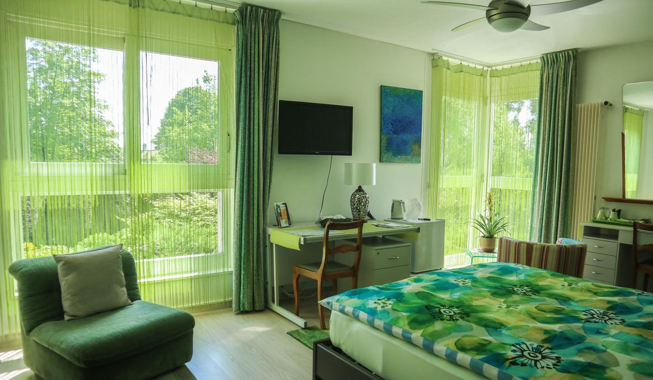 Villa Esprit3 Женева Екстериор снимка
