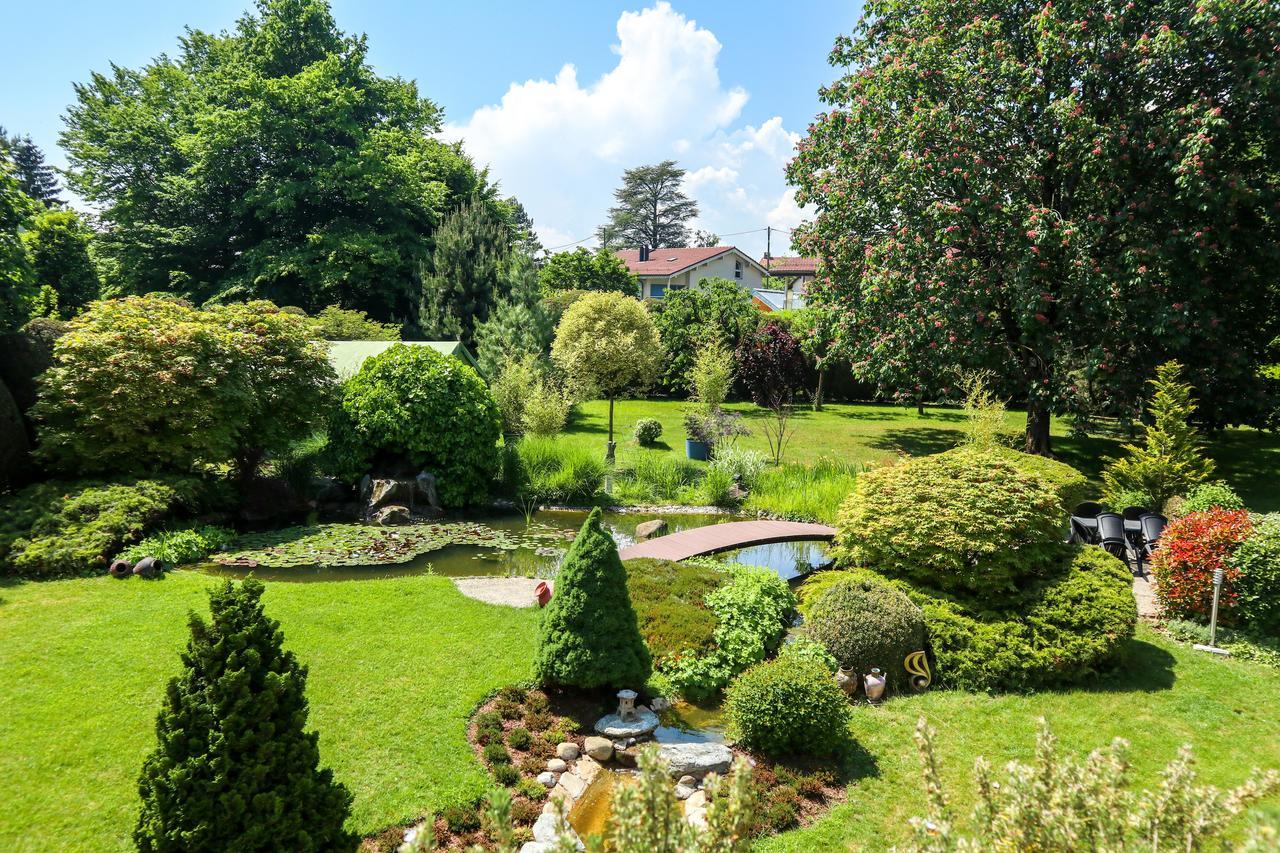 Villa Esprit3 Женева Екстериор снимка